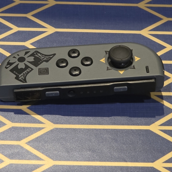Nintendo Switch Left Joycon Monster Hunter - Excellent Condition - Picture 7 of 11
